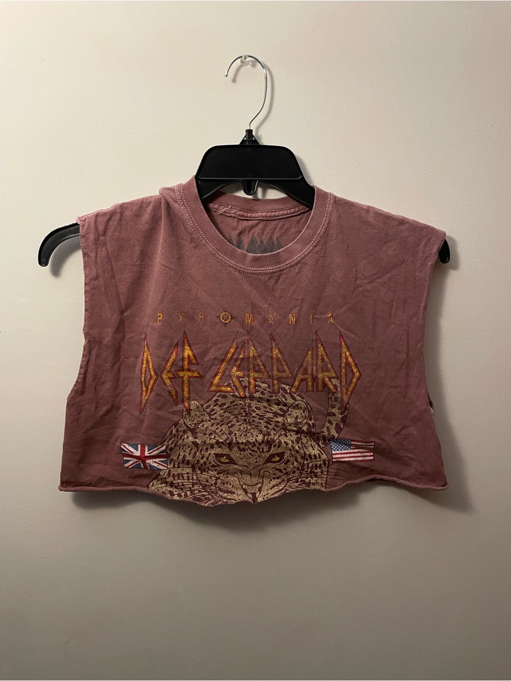 Def Leppard Pyromania Crop Tank Top in Dusty Pink